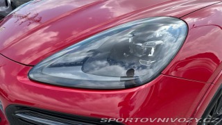Porsche Cayenne GTS 2021