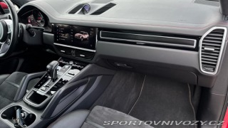 Porsche Cayenne GTS 2021