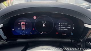 Porsche Macan Turbo 2025