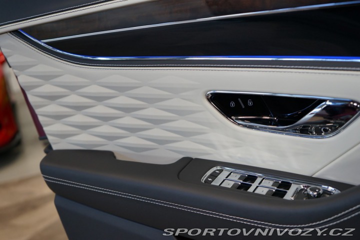 Bentley Flying Spur V8*MULLINER*CARBON* 2022