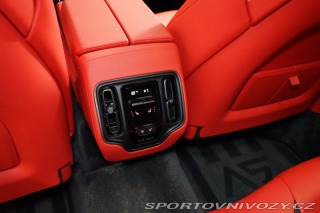 Aston Martin DBX PANO*CERAMIC*NEZ.TOP*BLAC 2023