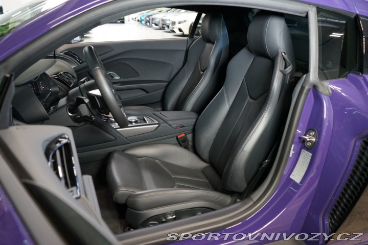 Audi R8 V10*RWD*ULTRA-VIOLET*ZÁRU 2022