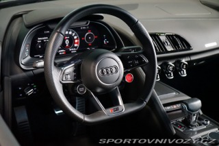 Audi R8 V10*RWD*ULTRA-VIOLET*ZÁRU 2022
