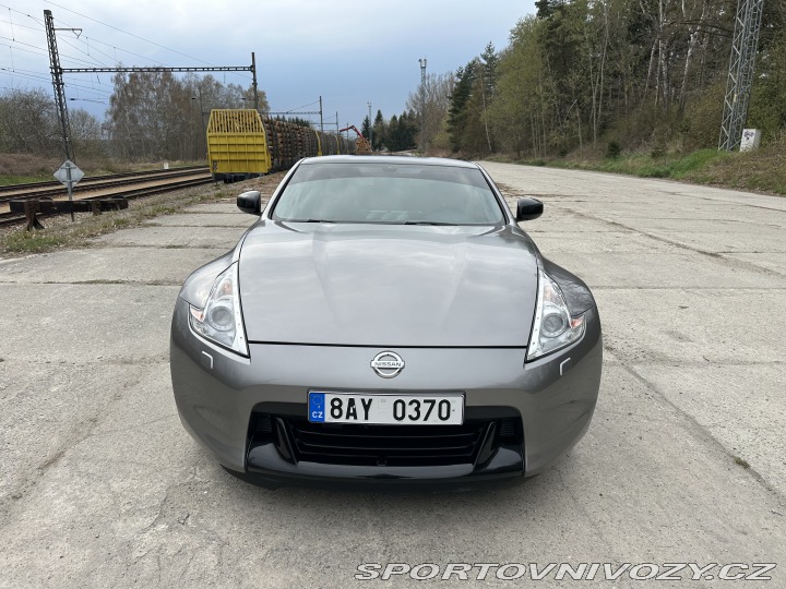 Nissan 370 Z Osobní 2010