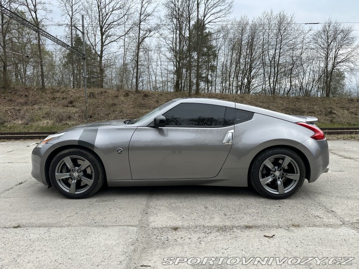 Nissan 370 Z Osobní 2010