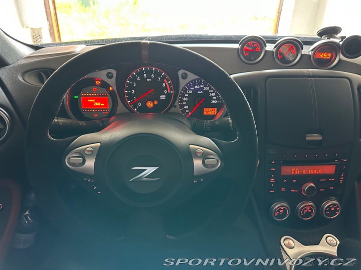 Nissan 370 Z 2010