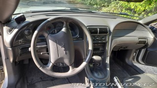 Ford Mustang 2001