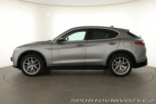 Alfa Romeo Stelvio 2.0 Turbo Q4 2017
