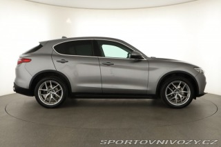 Alfa Romeo Stelvio 2.0 Turbo Q4 2017