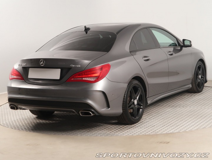 Mercedes-Benz CLA 250 4MATIC 2014