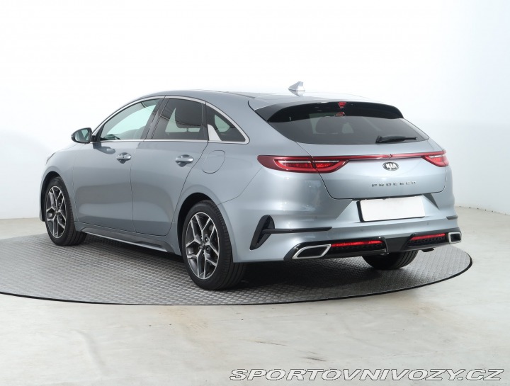 Kia ProCeed 1.5 T-GDI 2021