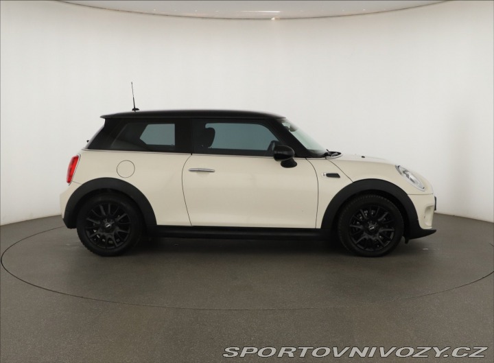 Mini Cooper Cooper D 2016