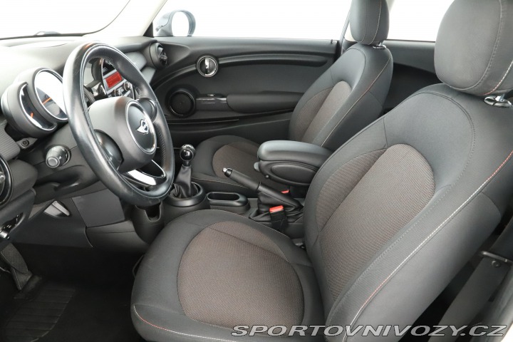 Mini Cooper Cooper D 2016
