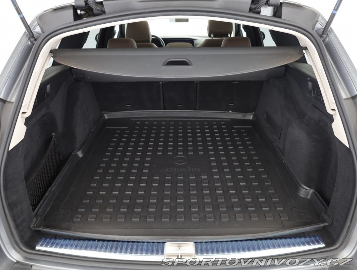 Mercedes-Benz E All-Terrain E 400 d 2019
