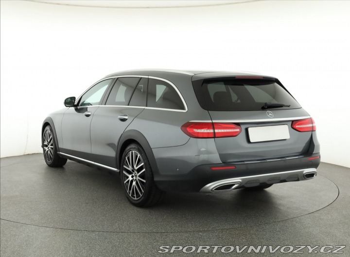 Mercedes-Benz E All-Terrain E 400 d 2019