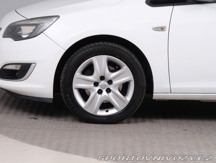 Opel Astra Comfort 2.0 CDTI 2013