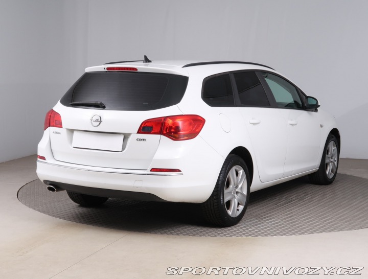 Opel Astra Comfort 2.0 CDTI 2013