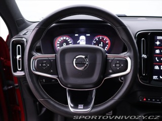 Volvo Ostatní modely XC40 2,0 182KW R-DESIGN Kamera 2018