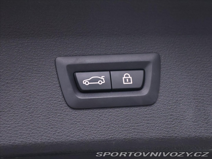 BMW X1 2,0 xDrive 141kW M-Paket 2020