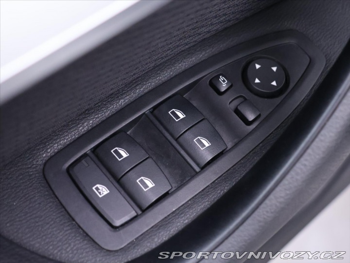 BMW X1 2,0 20i xDrive 141kW M-Pa 2020