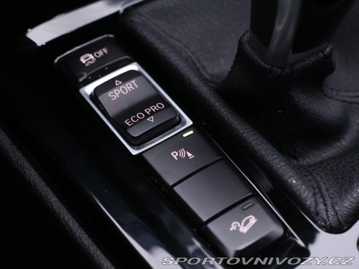 BMW X1 2,0 xDrive 141kW M-Paket 2020