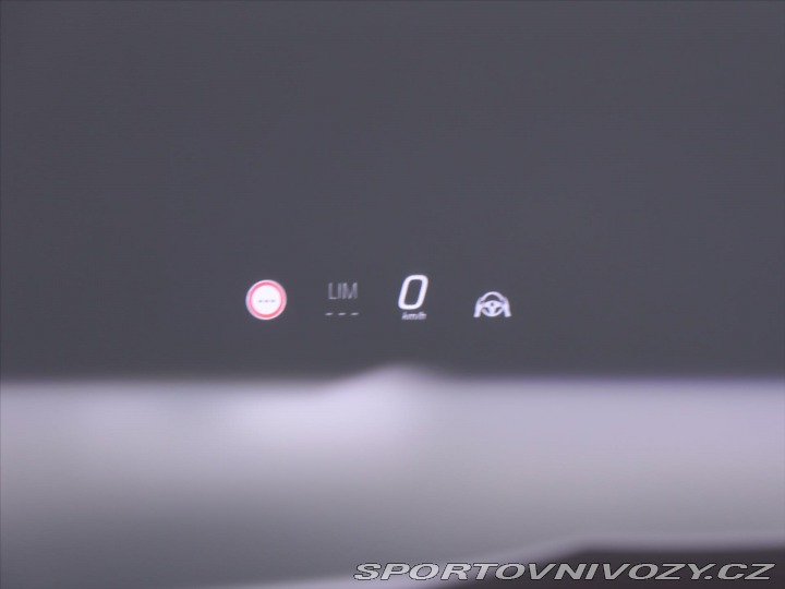Mercedes-Benz E 2,0 220d 4MATIC AMG Premu 2025