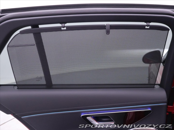 Mercedes-Benz E 2,0 220d 4MATIC AMG Premu 2025