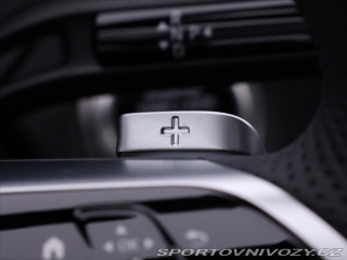 Mercedes-Benz E 2,0 220d 4MATIC AMG Premu 2025