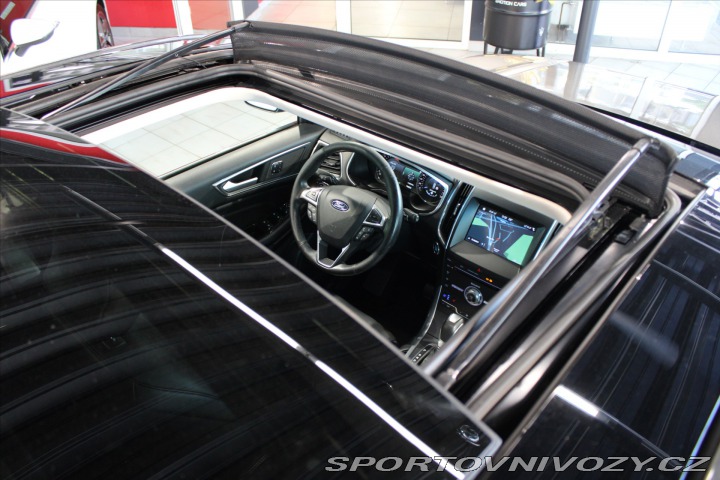 Ford Ostatní modely Edge TDCI AWD PS Titanium Pano 2018