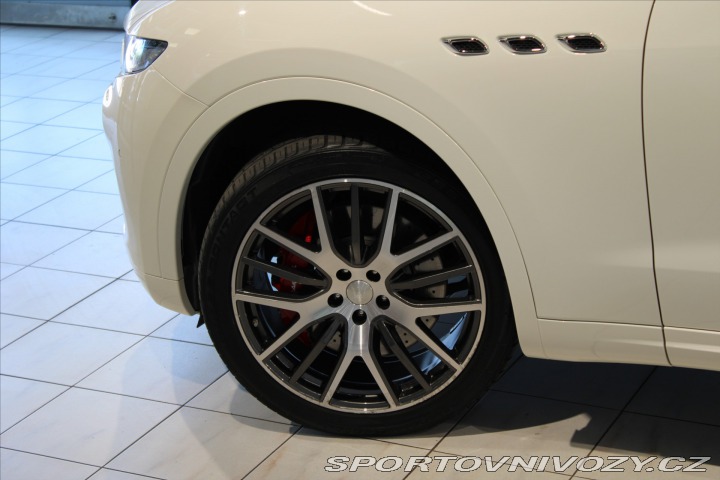Maserati Levante S Q4 GranLusso Rosso/Grig 2017