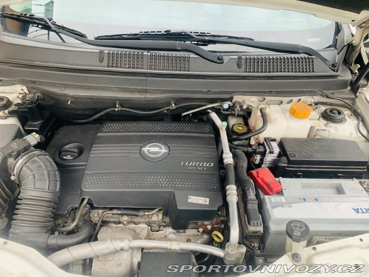 Opel Ostatní modely Antara 2,2 Rok 2012 Najeto 141 2012