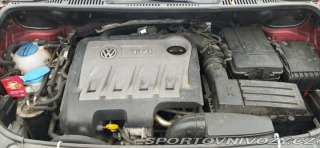 Volkswagen Ostatní modely Touran 2,0 TDI DPF COMFORTLINE 2013