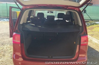 Volkswagen Ostatní modely Touran 2,0 TDI DPF COMFORTLINE 2013