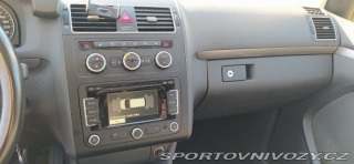Volkswagen Ostatní modely Touran 2,0 TDI DPF COMFORTLINE 2013