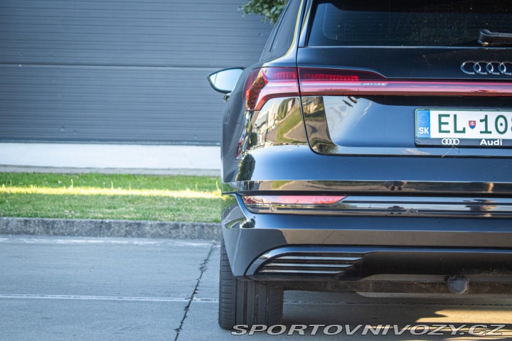 Audi Ostatní modely E-tron 55 quattro /aj na splátk 2019