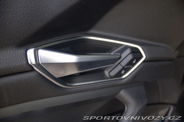 Audi Ostatní modely E-tron 55 quattro /aj na splátk 2019