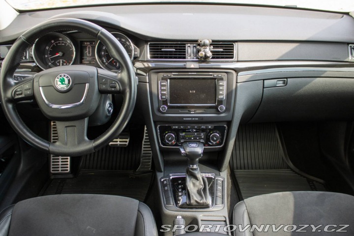 Škoda Superb Combi 3.6 FSI V6 4x4 L&a 2012