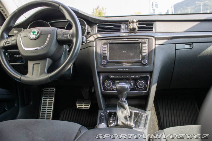 Škoda Superb Combi 3.6 FSI V6 4x4 L&a 2012