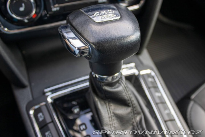 Škoda Superb Combi 3.6 FSI V6 4x4 L&a 2012