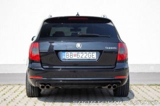 Škoda Superb Combi  3.6 FSI V6 4x4 L&a 2012