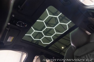 Audi SQ7  2021