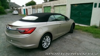 Opel Cascada  2015