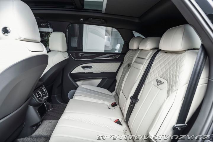Bentley Bentayga 2021