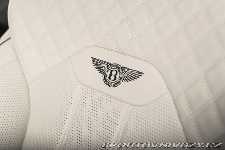 Bentley Bentayga 2021