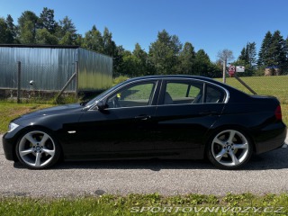 BMW 3 E90 330i 2005