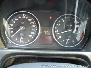 BMW 3 E93 330i 2008