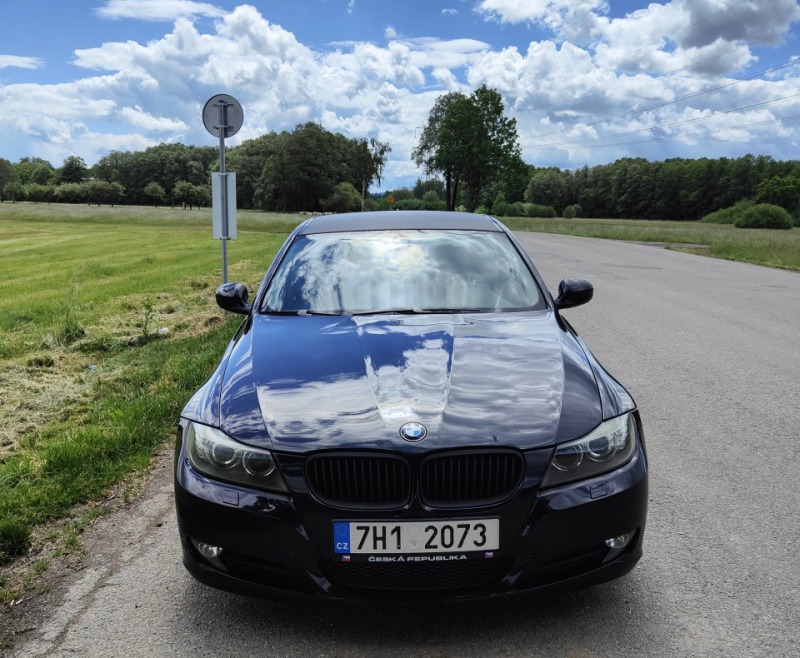BMW 3 E90 330i LCI