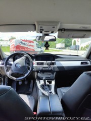 BMW 3 E90 330i LCI 2009