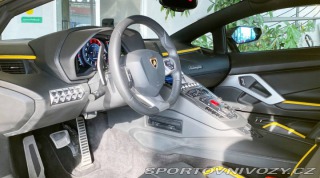 Lamborghini Aventador 2017