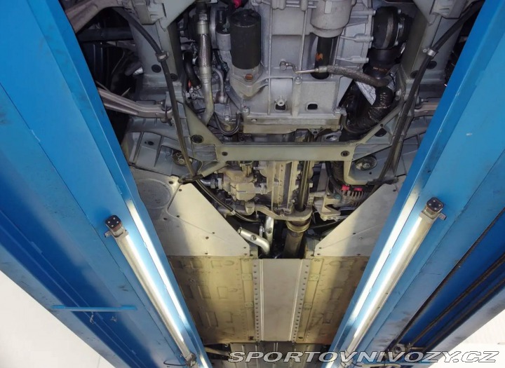 Lamborghini Gallardo 5.0 litrový V10 2007